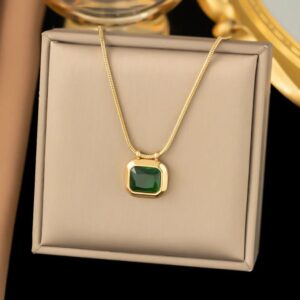 green pendant necklace for women